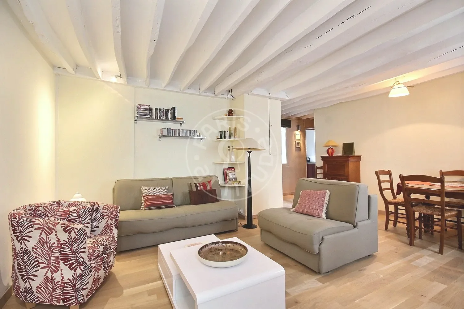 Appartement Rue des Acacias à Paris