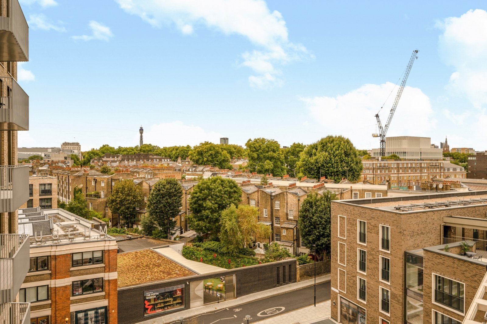 Flat Calthorpe Street in Greater London