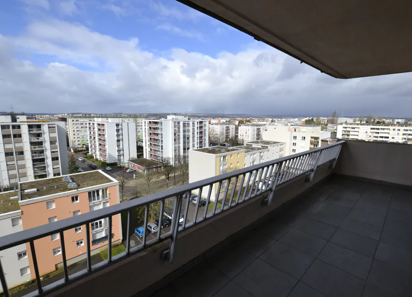 Flat Rue du Maréchal Leclerc in Dijon