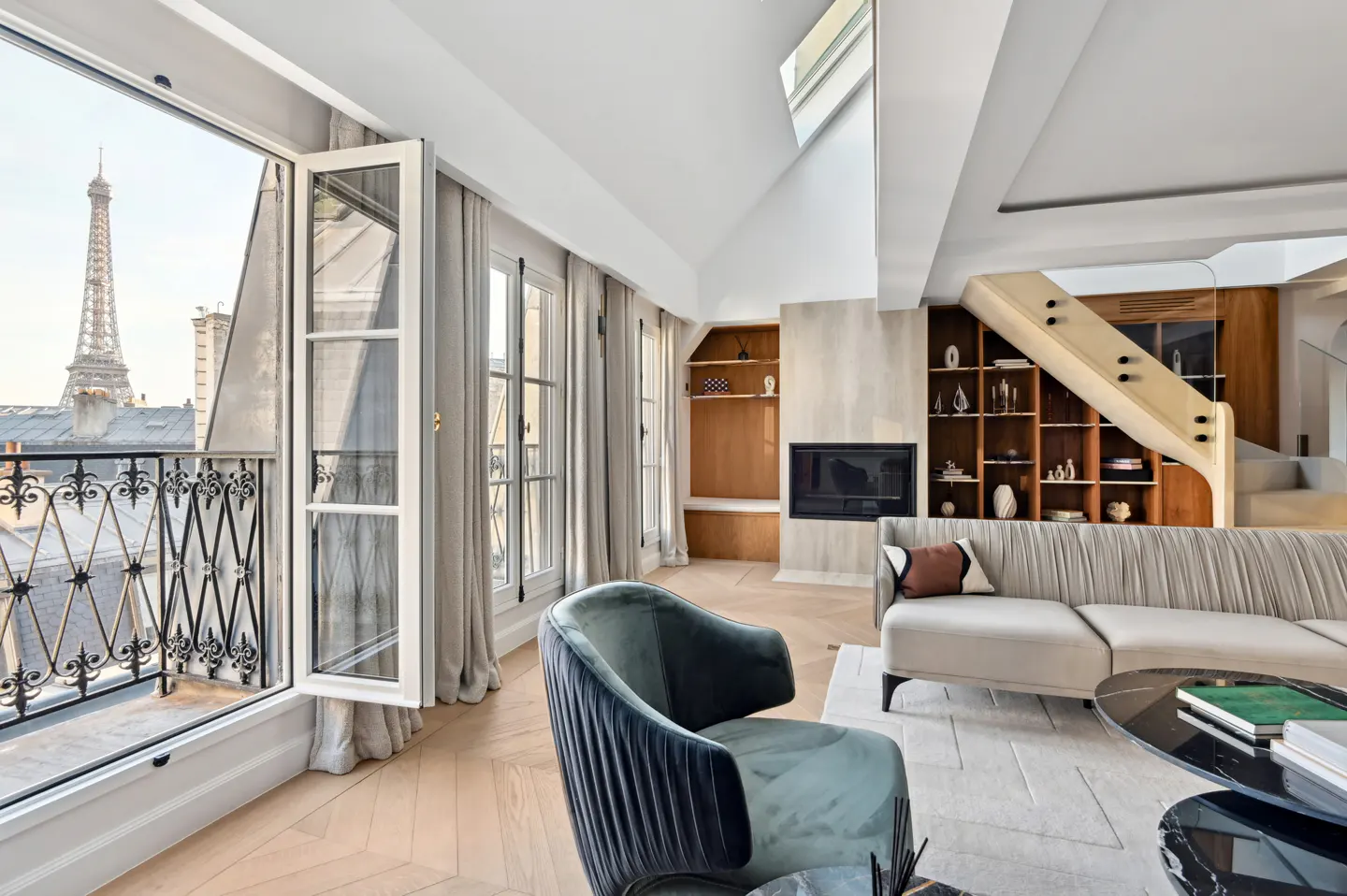 Flat Avenue du Président Wilson in Paris