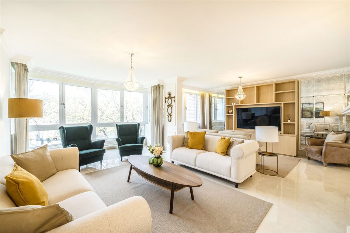 Flat Hyde Park Crescent in City of Westminster