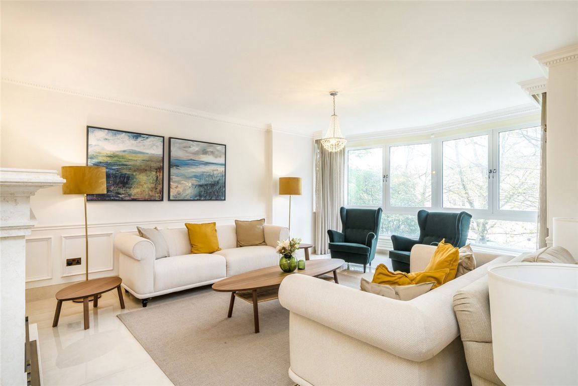 Flat Hyde Park Crescent in City of Westminster