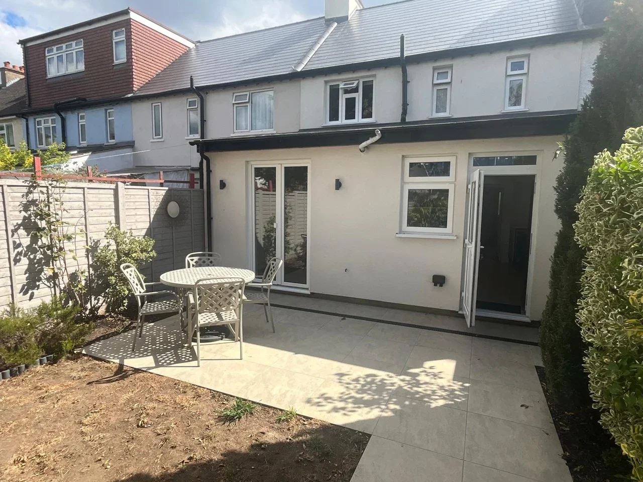 House Maple Grove in Greater London