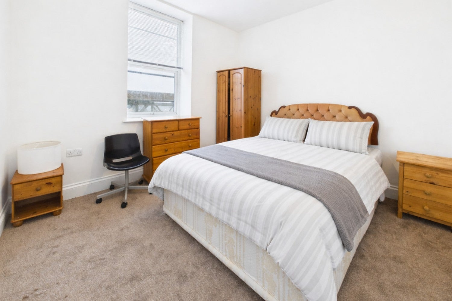 Room Mutley Plain in Plymouth