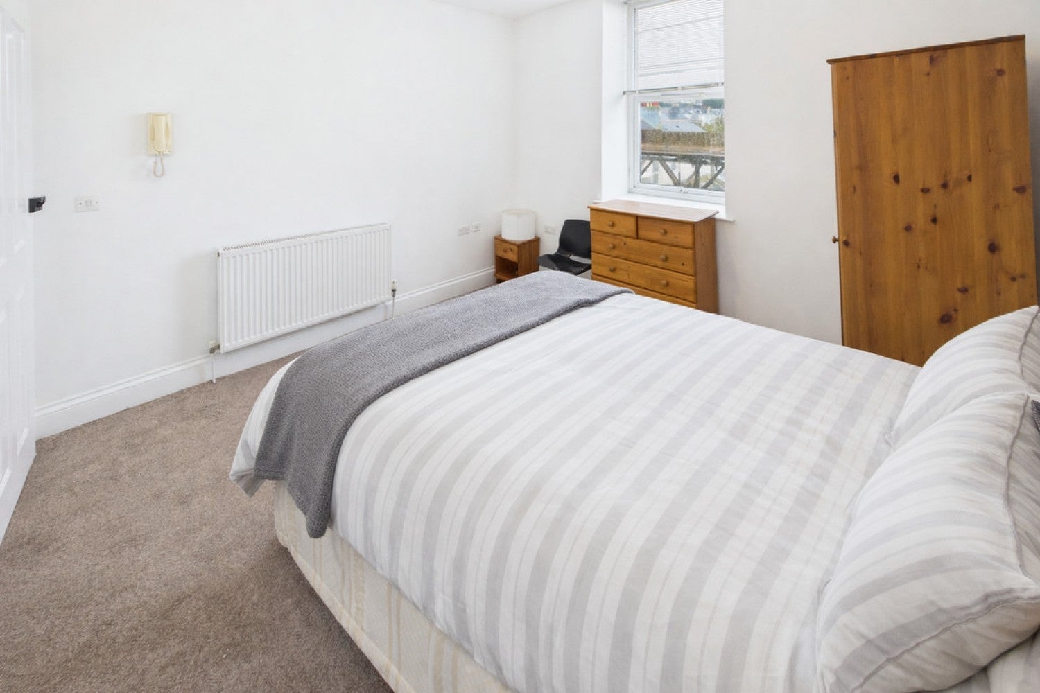 Room Mutley Plain in Plymouth