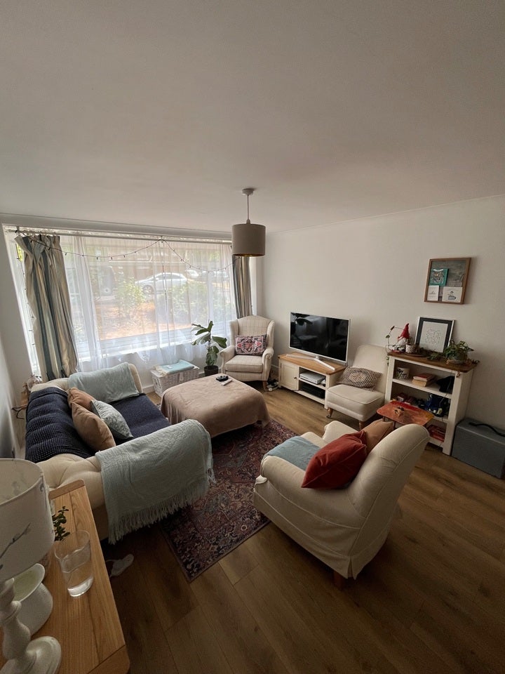 Room Albion Road in Greater London