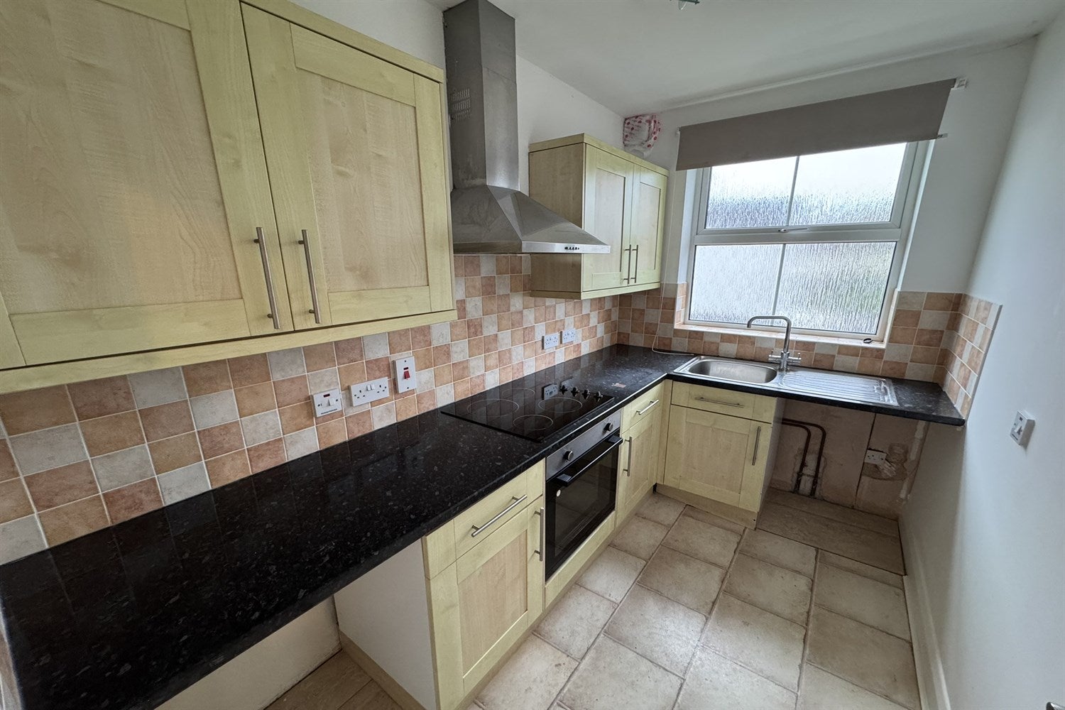 Flat Manilla Road in Southend-on-Sea