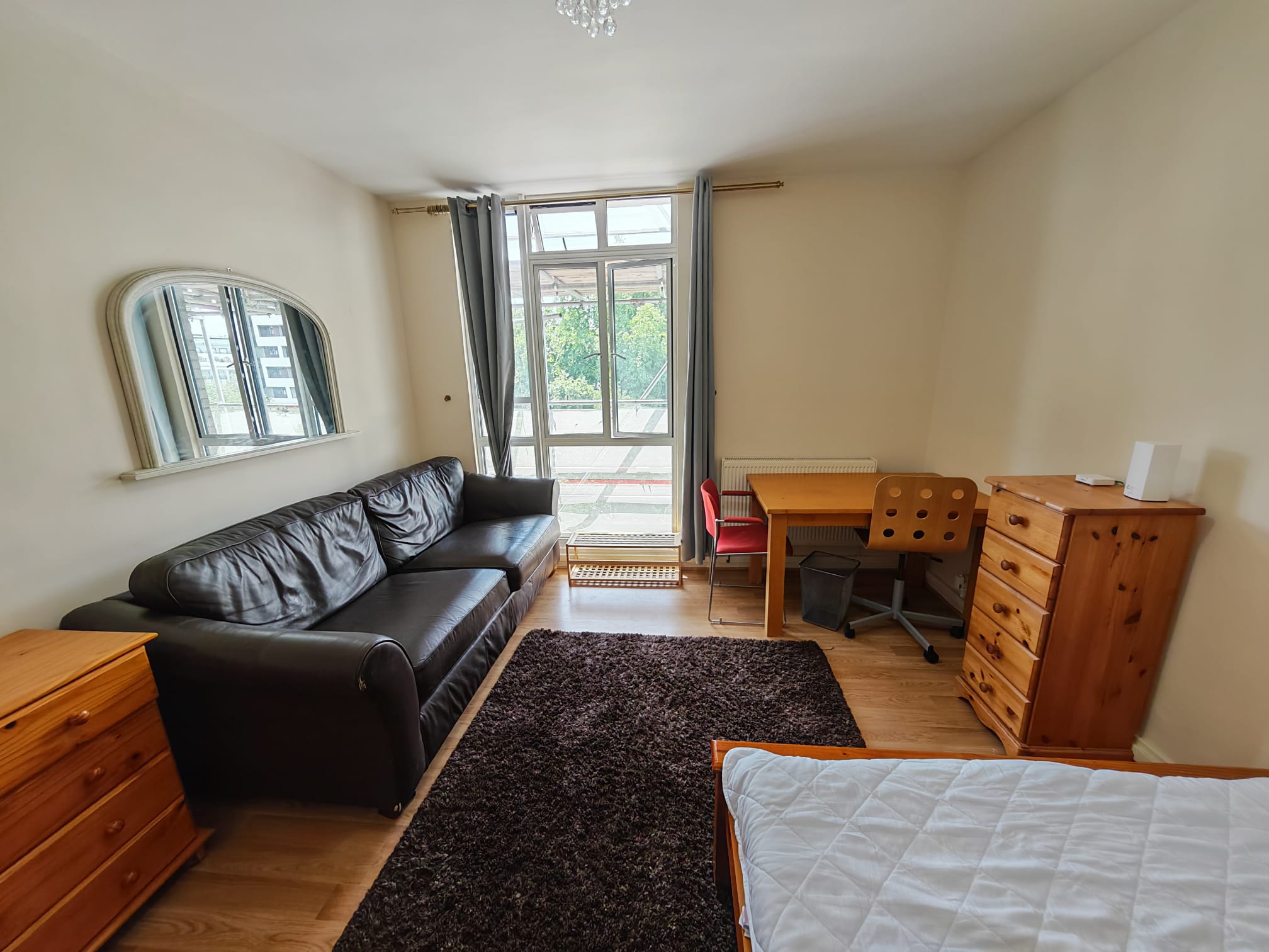 Flat Cleveland Gardens in City of Westminster