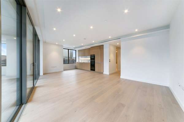 Flat Park Drive in Greater London