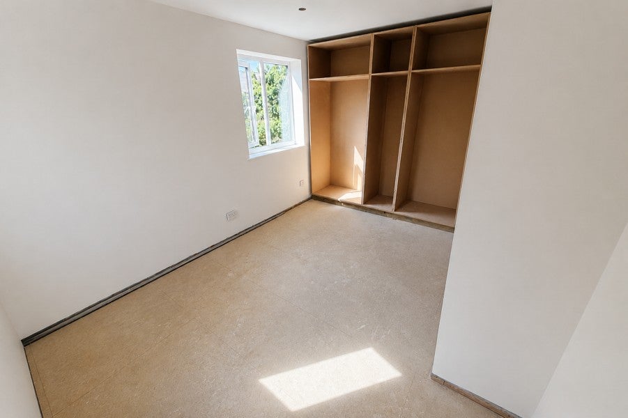 House Hanson Close in Guildford