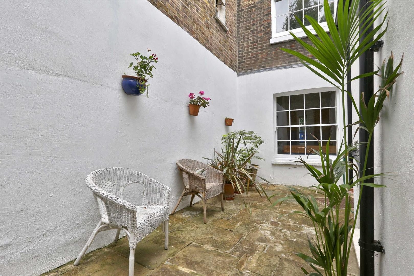 Flat Duncan Terrace in Greater London