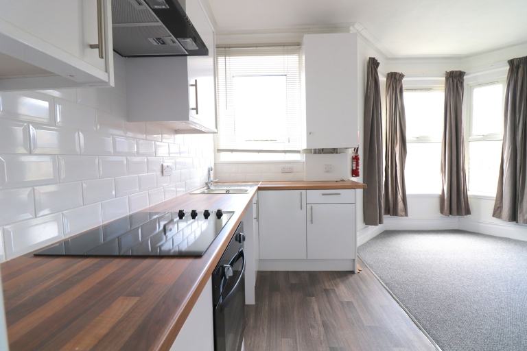 Flat Claude Road in Cardiff