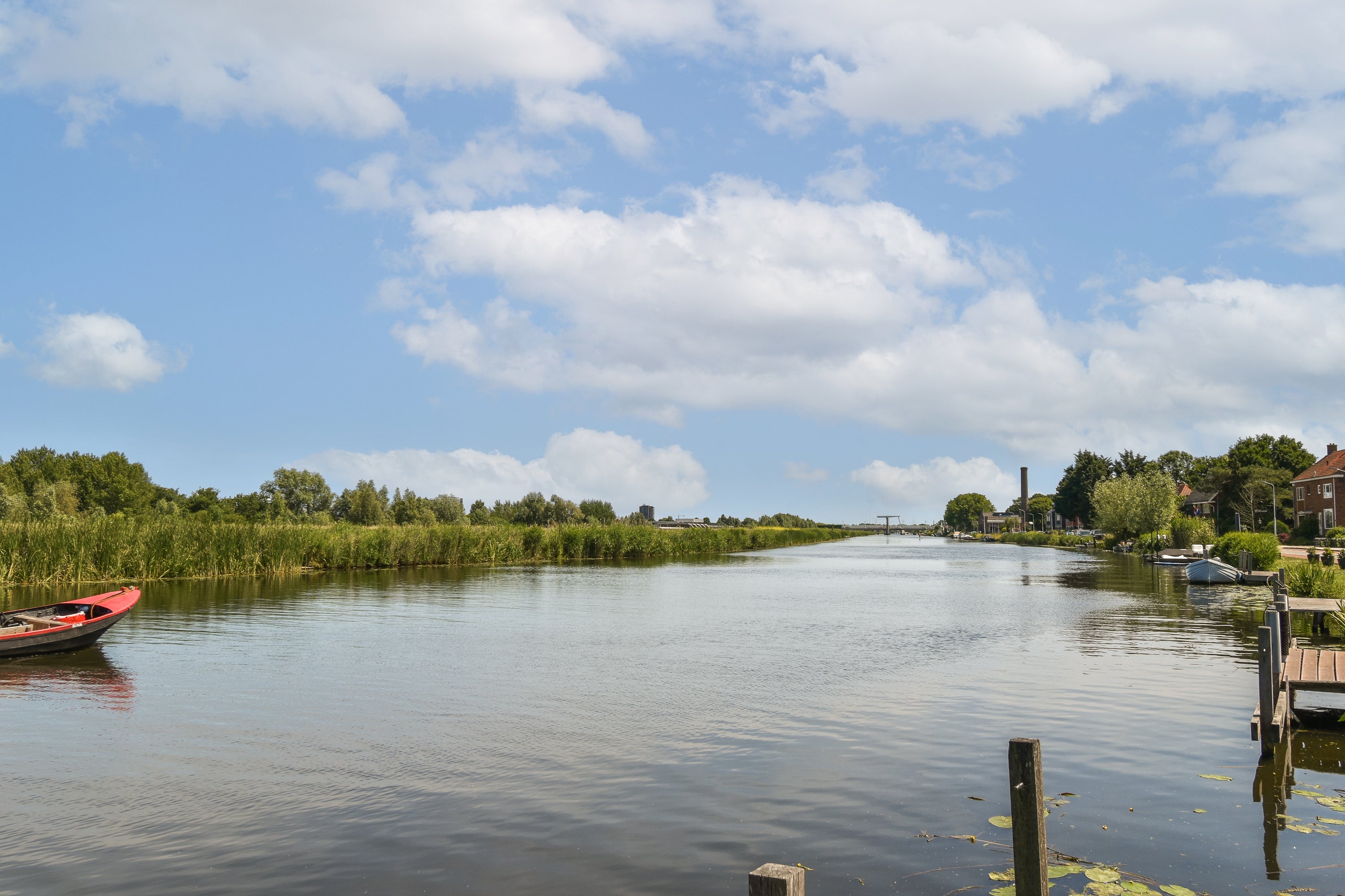 Twee-onder-één-kap te koop: Lijnderdijk 235, Lijnden