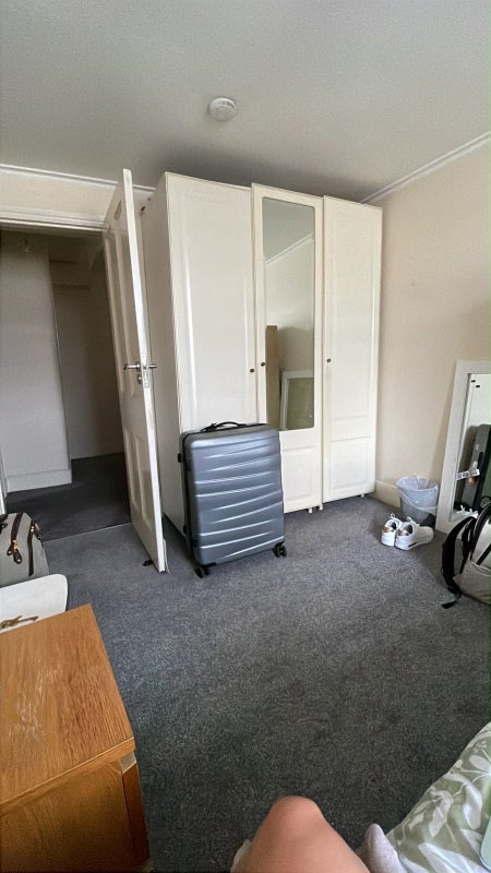 Room Sutherland Avenue in City of Westminster
