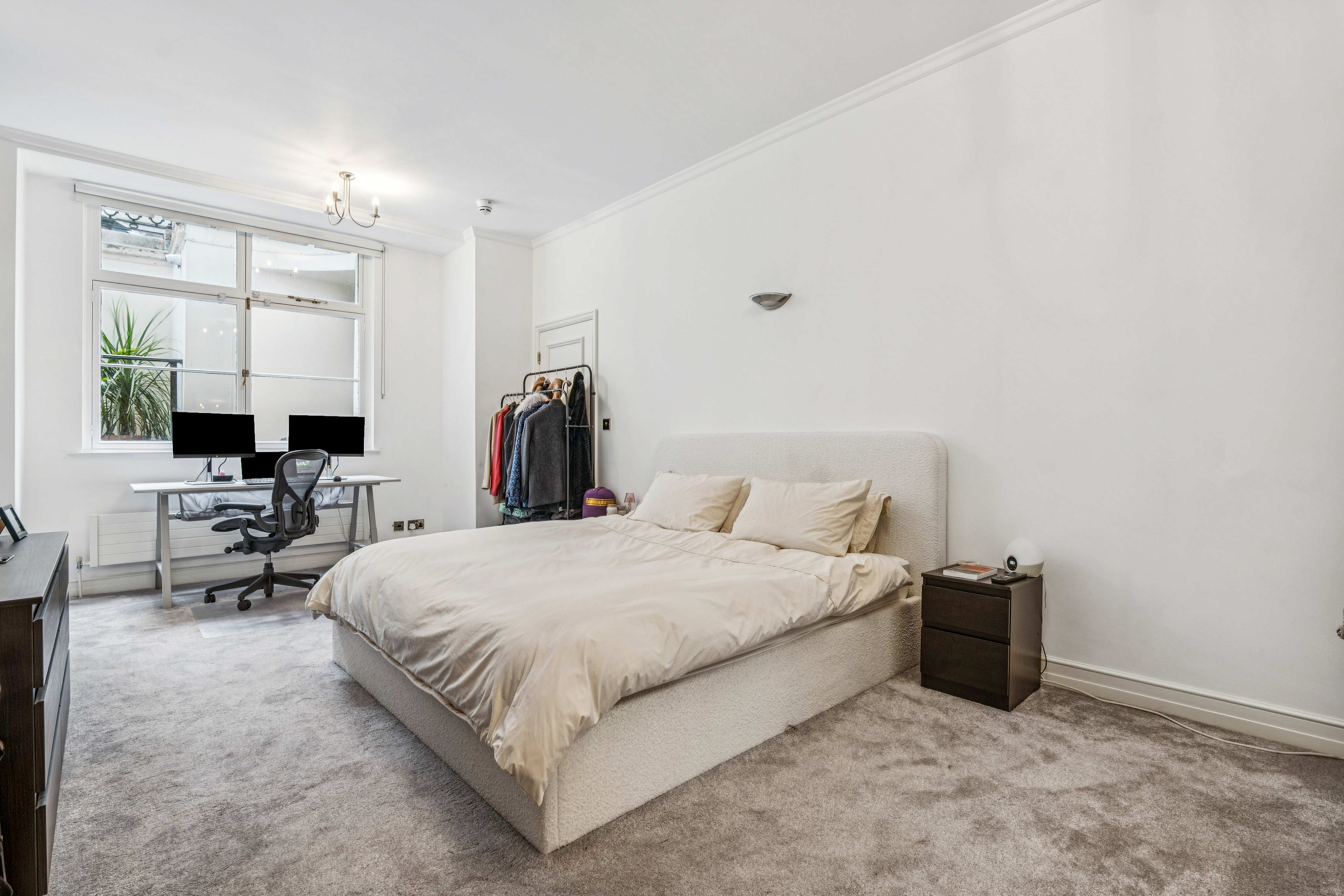 Flat Mansfield Street in London