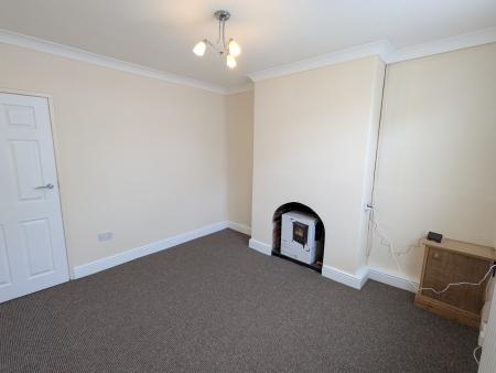 Flat Charles Street in Lincoln