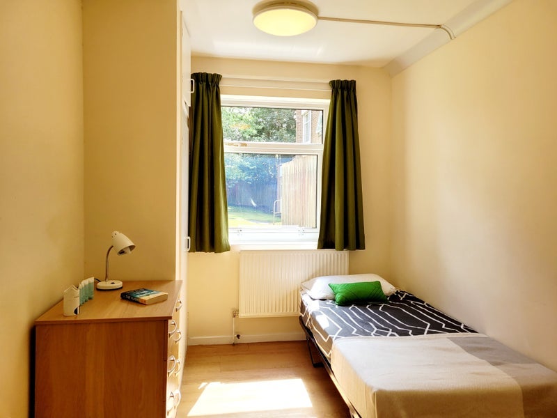 Room Hamstead Road in Sandwell