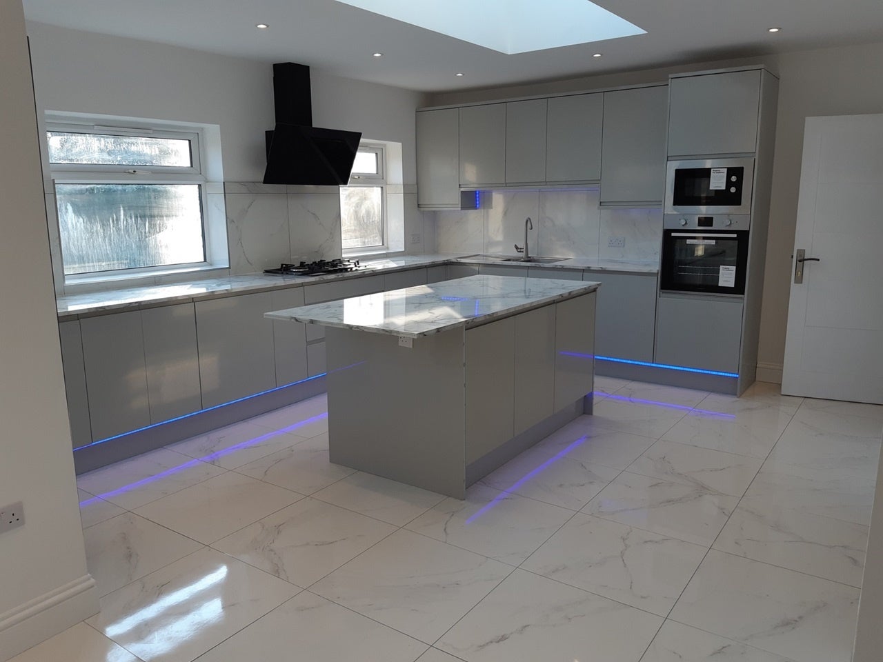 House Great North Way in Greater London