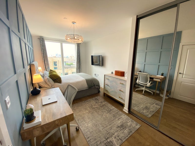 Flat Madeira Street in Greater London