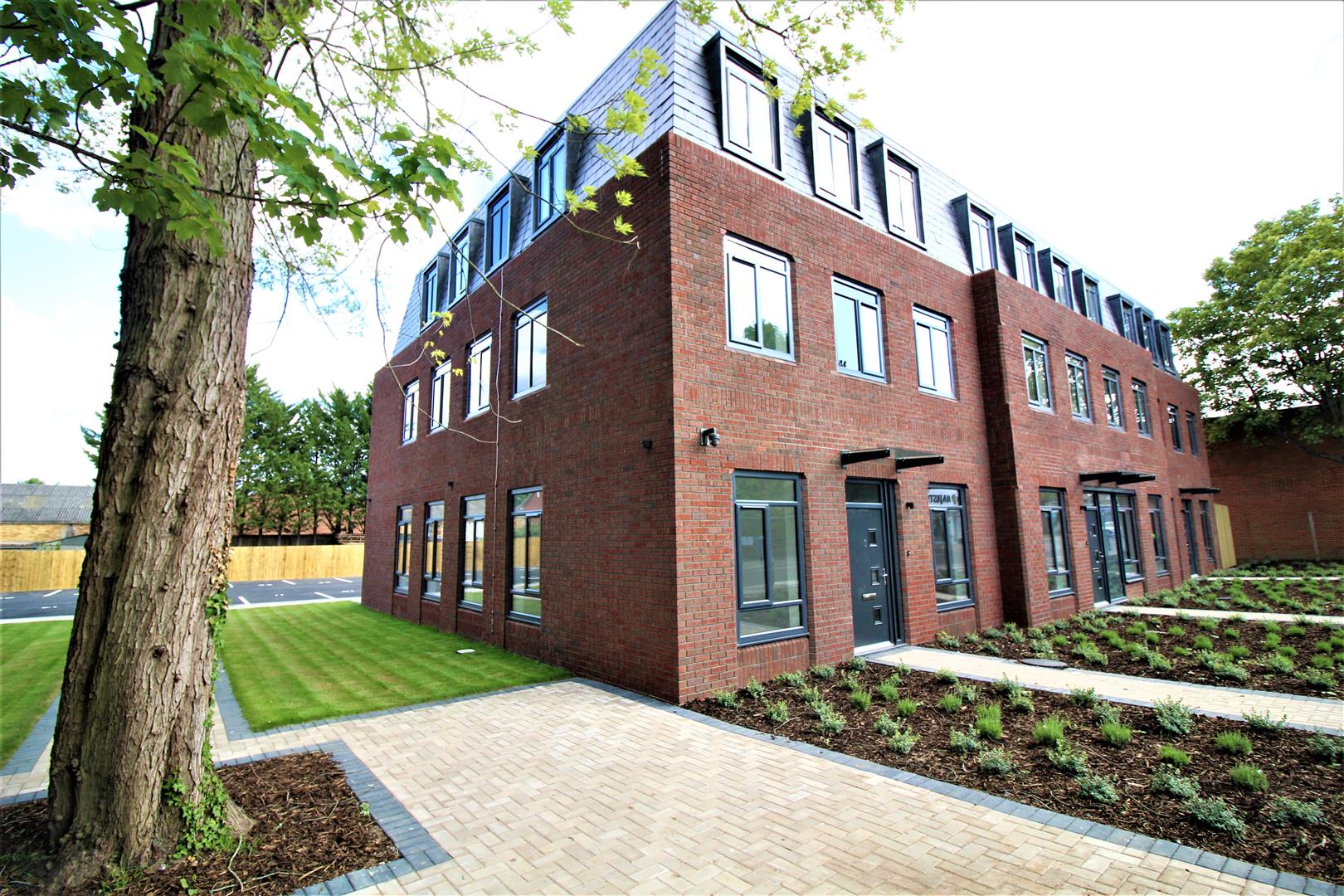 Flat Fleet Road in Hart