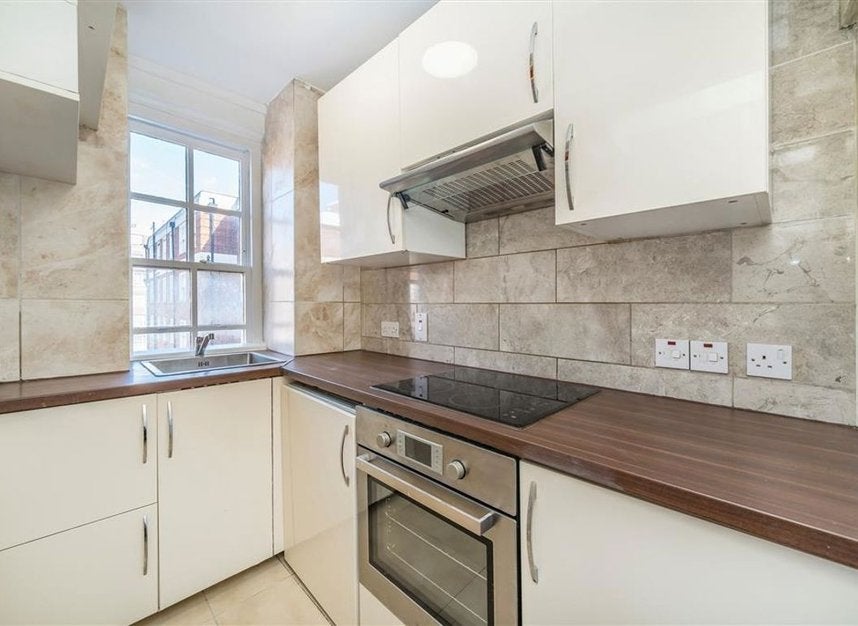 Flat Edgware Road in City of Westminster