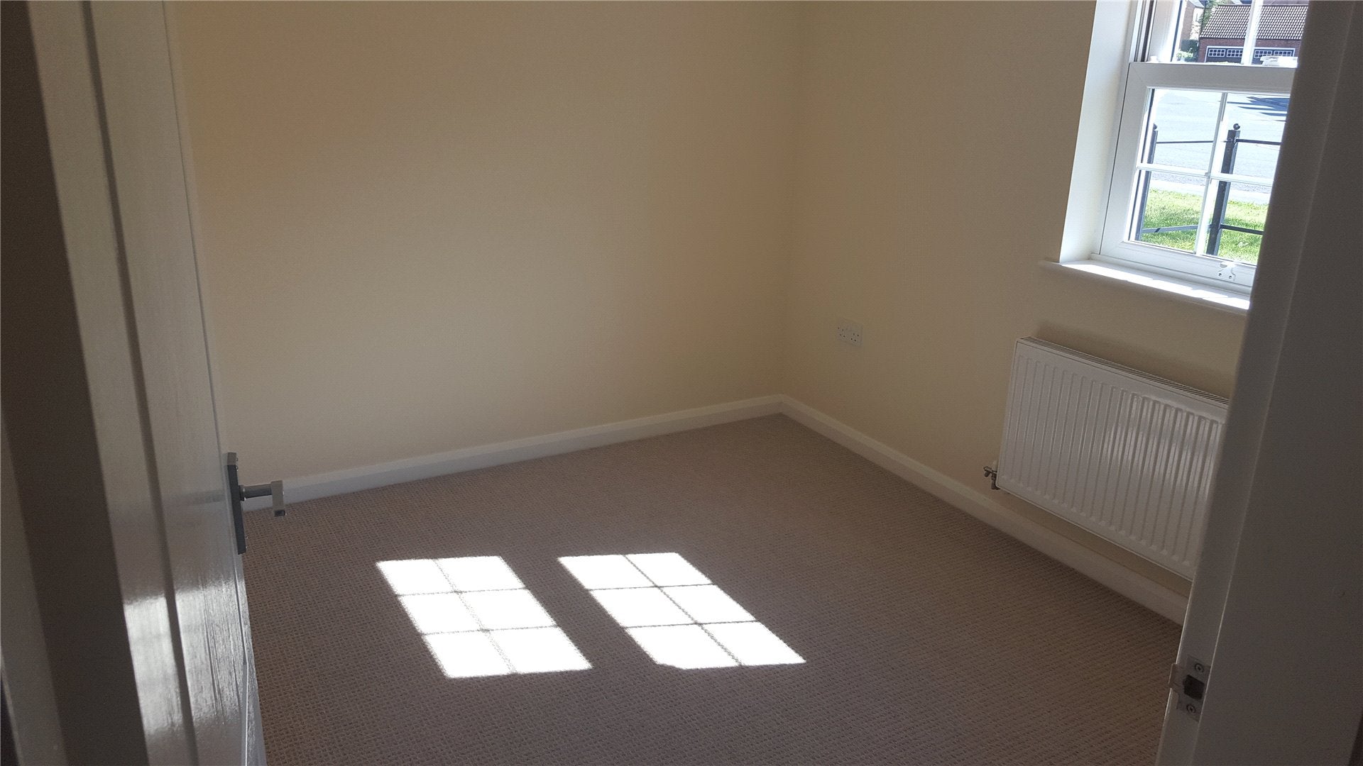 Flat Kinross Road in North Kesteven