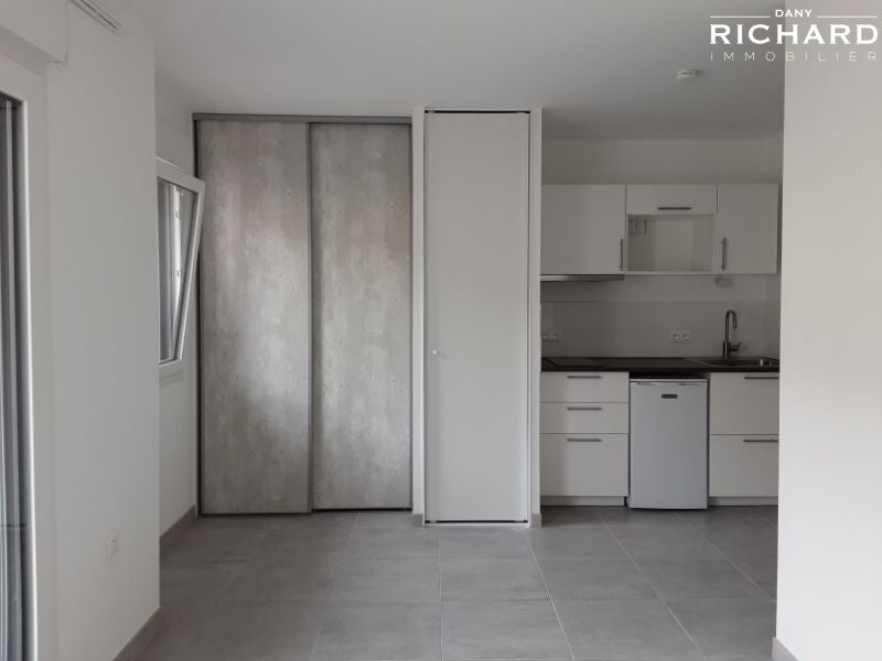 Appartement Rue Clémence Royer à Rennes