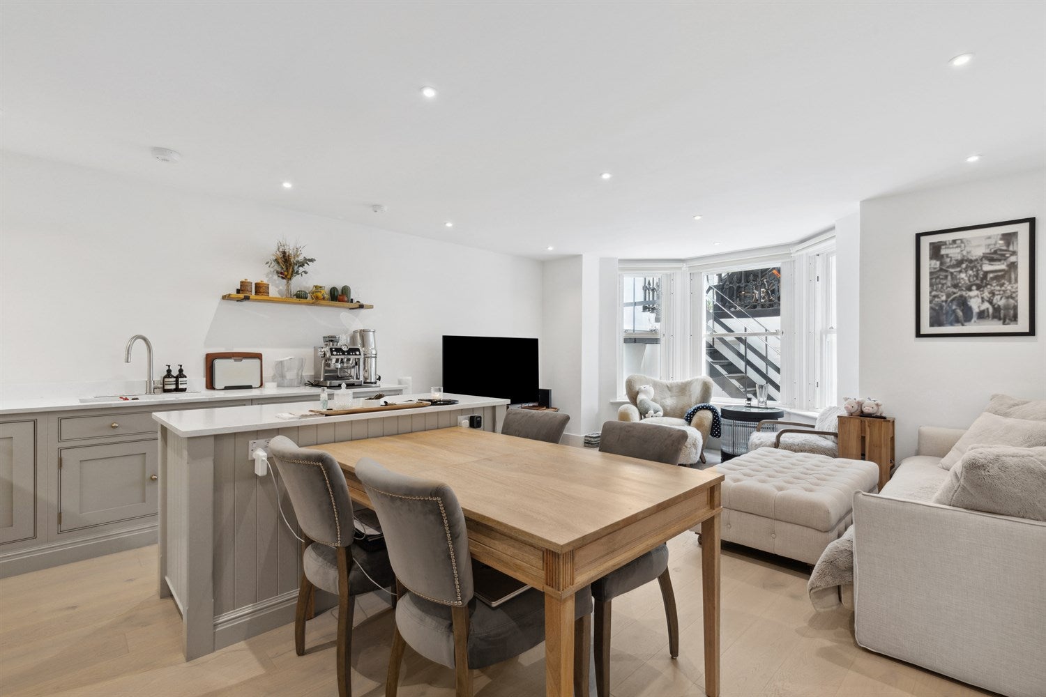 Flat Lexham Gardens in Greater London