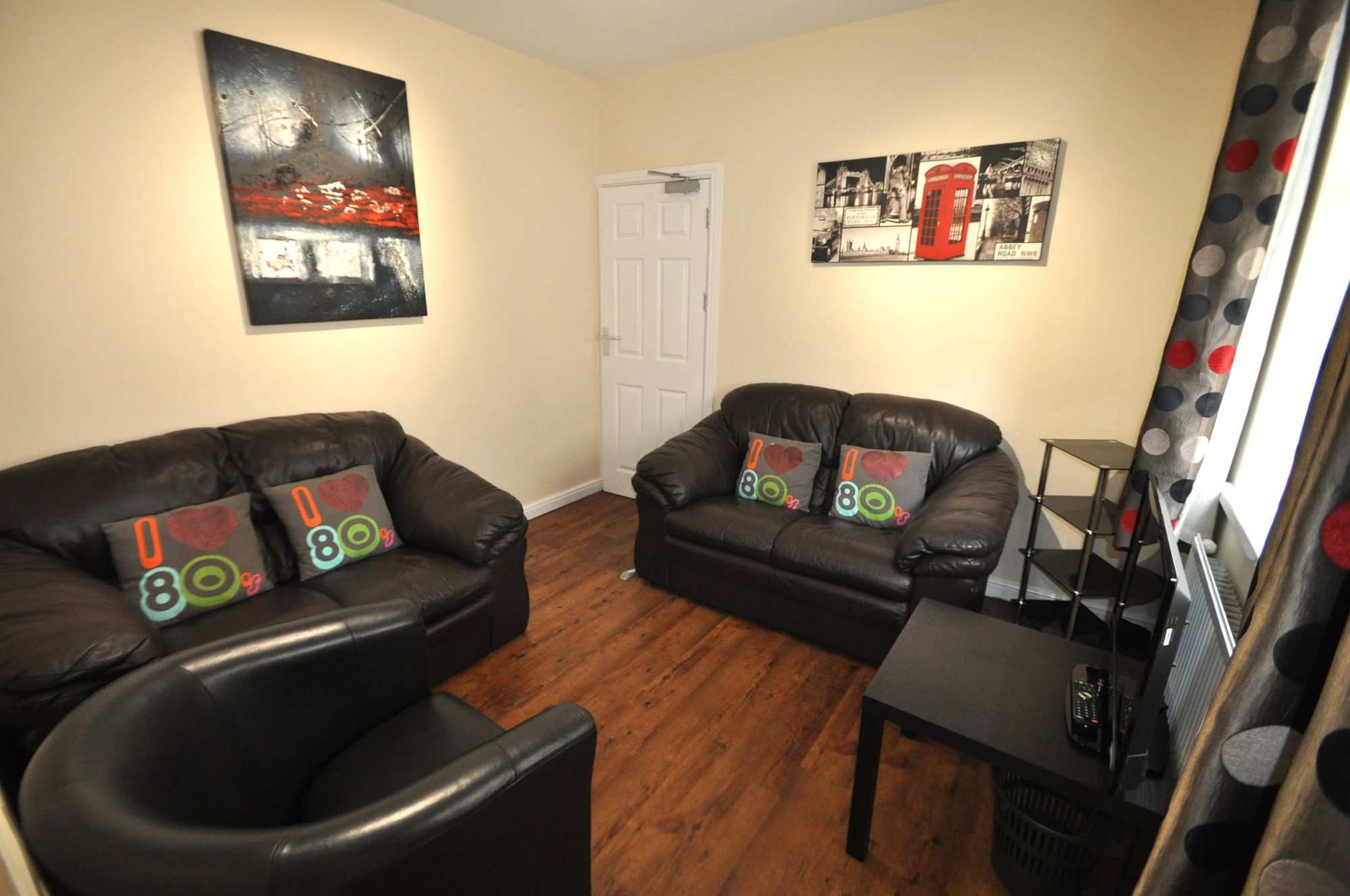 Flat Wern Fawr Road in Swansea