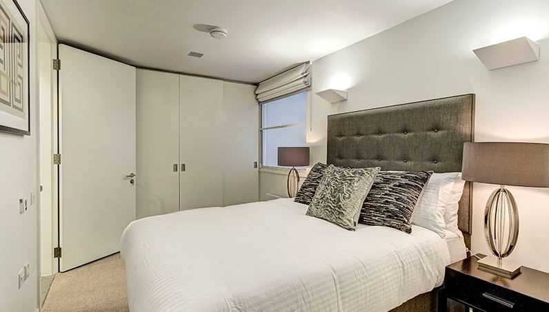 Flat Fulham Road in Greater London