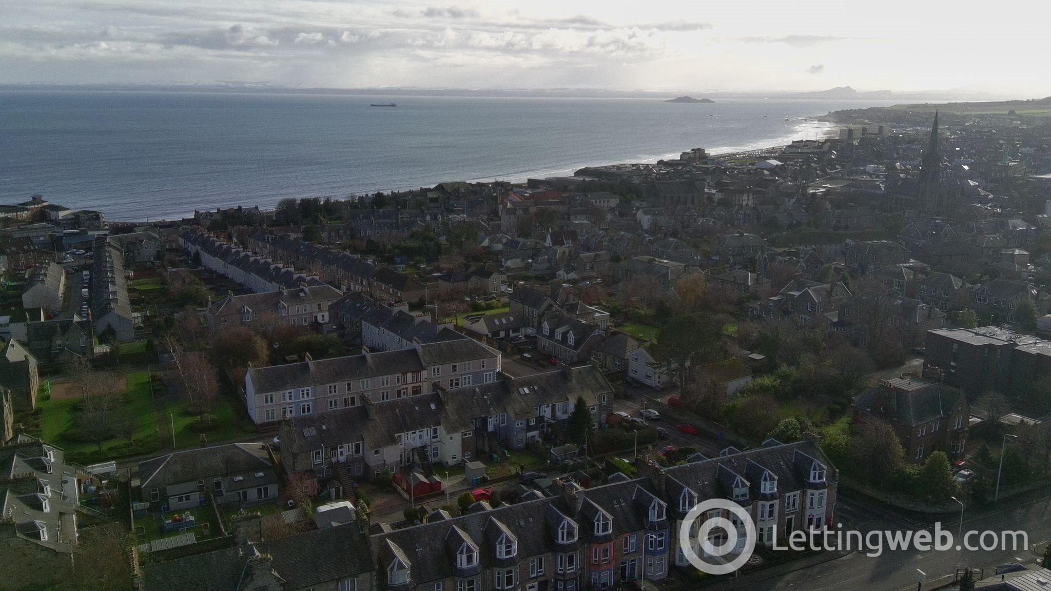 Flat Russell Place in Kirkcaldy
