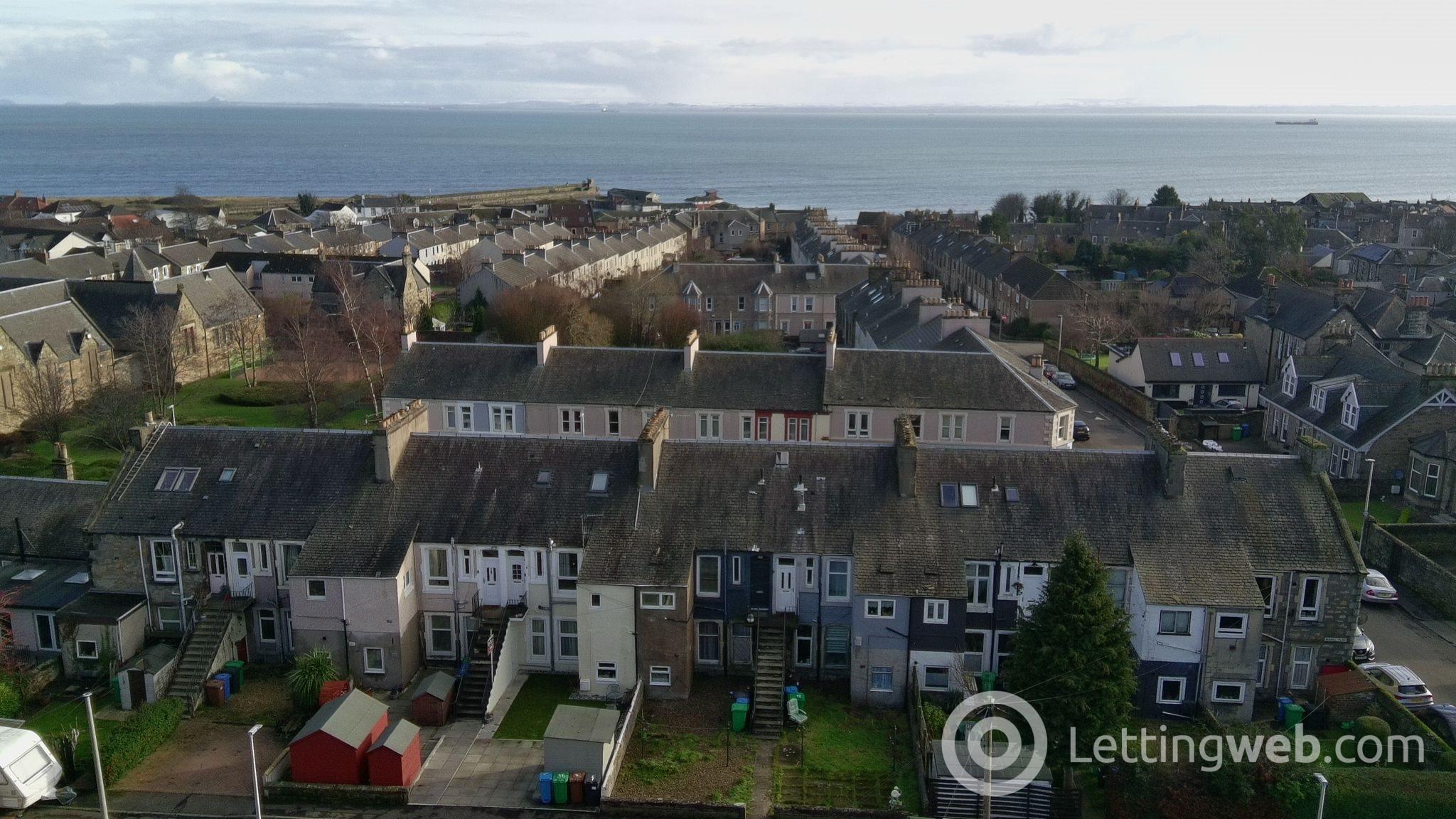 Flat Russell Place in Kirkcaldy