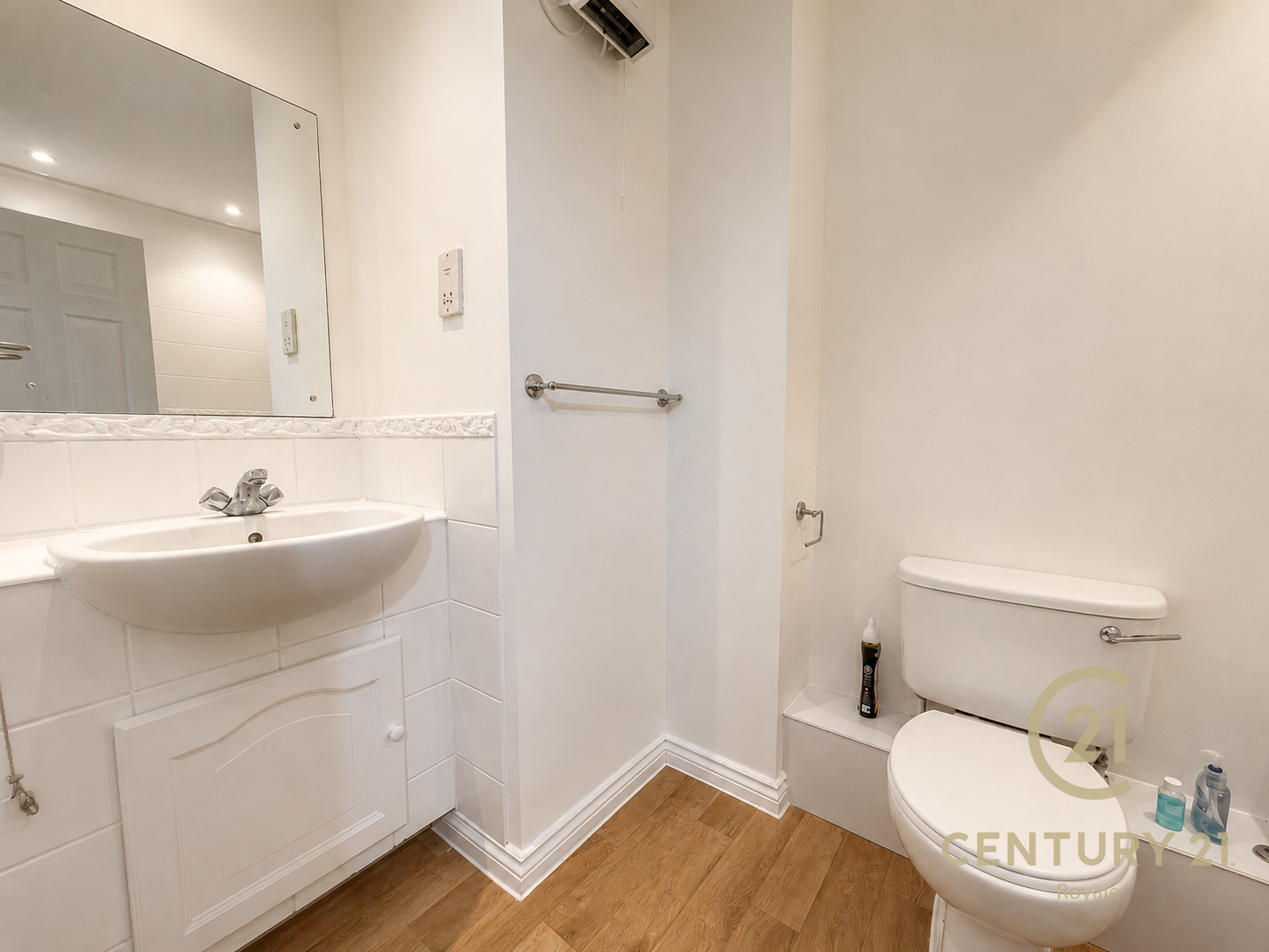Flat Surbiton Road in London