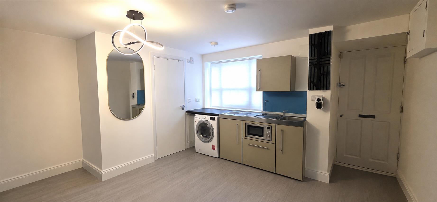 Flat Blenheim Terrace in City of Westminster