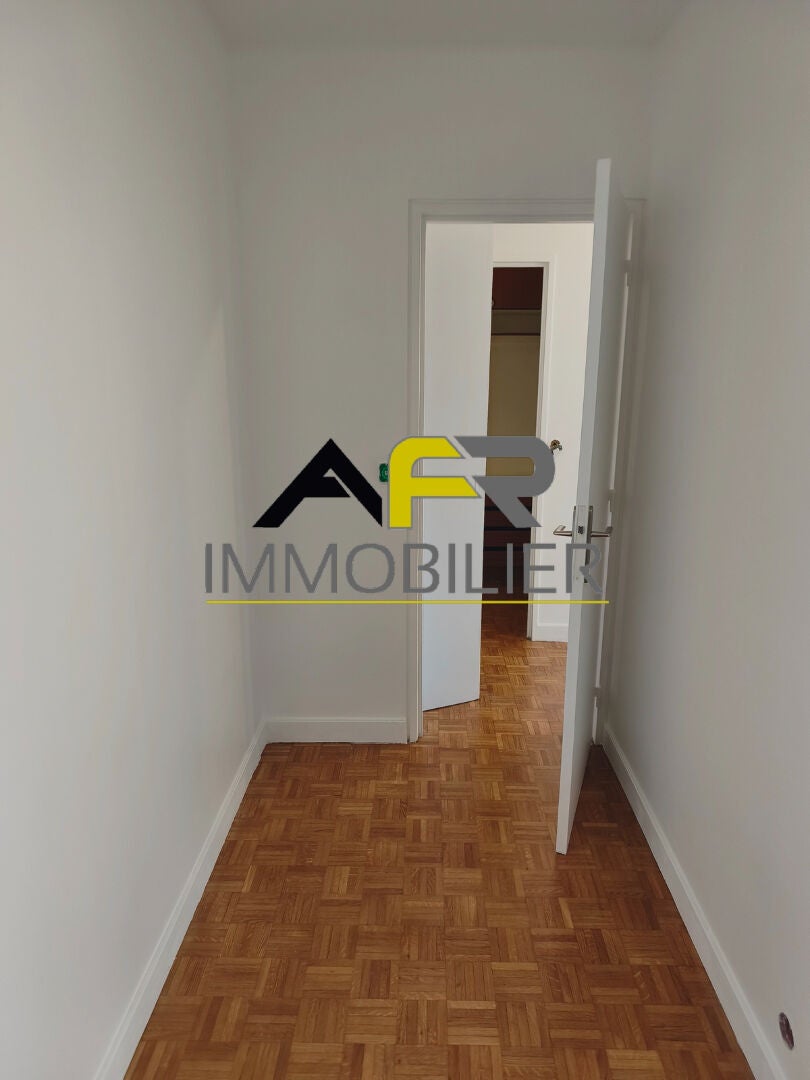 Flat Rue de Silly in Boulogne-Billancourt