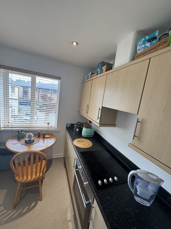Room Burghley Way in Chelmsford