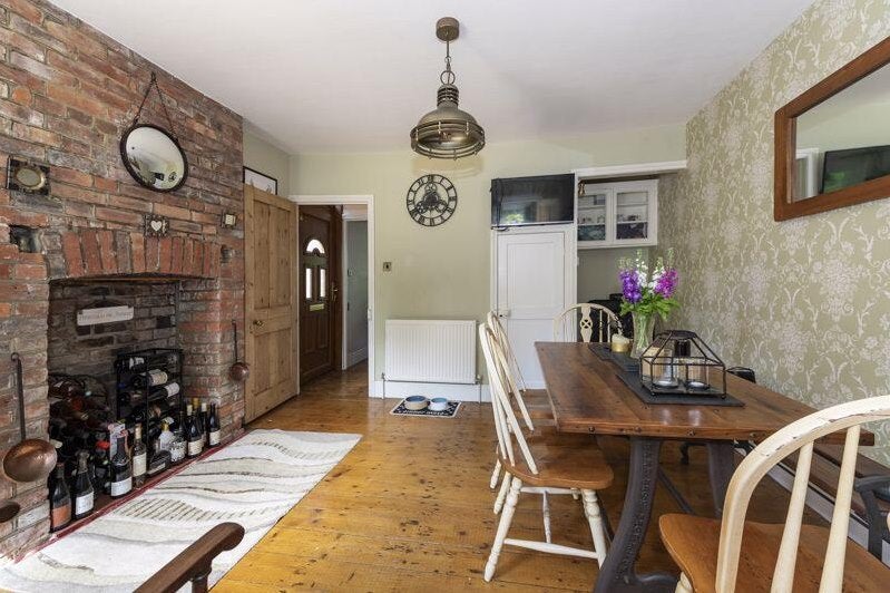 House Mottins Hill in Wealden