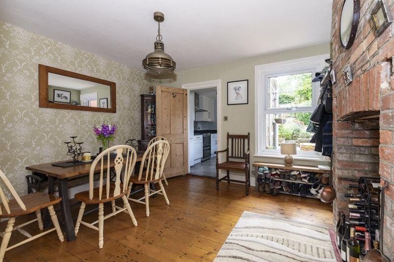 House Mottins Hill in Wealden