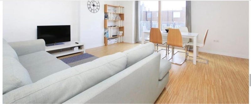 Room Wingate Square in Greater London