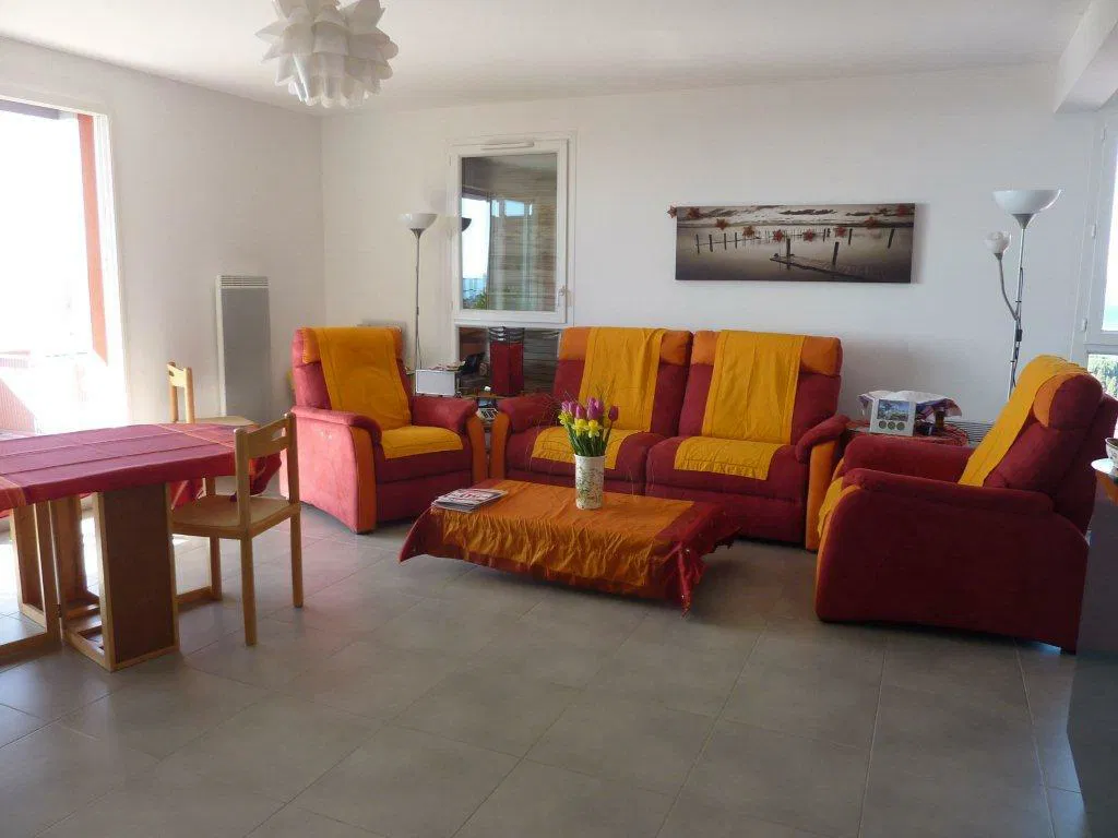 Room Rue Jean-Baptiste de Lesseps in Sète
