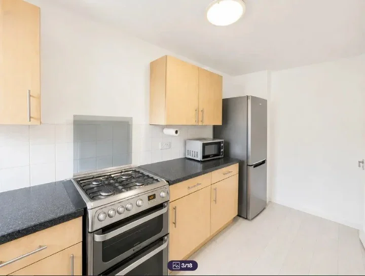 Flat Bethnal Green Estate in Greater London