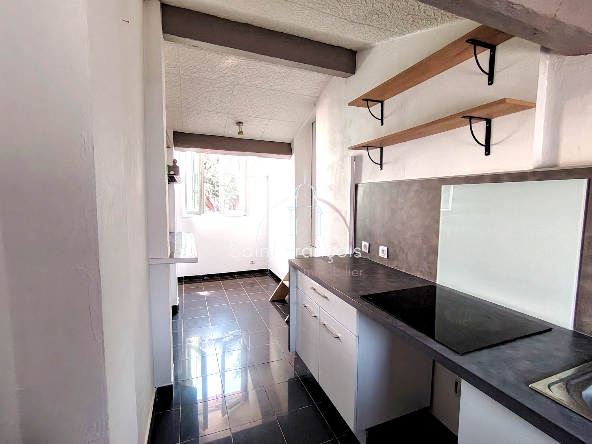 Flat Rue Jean Bacchi in Fréjus