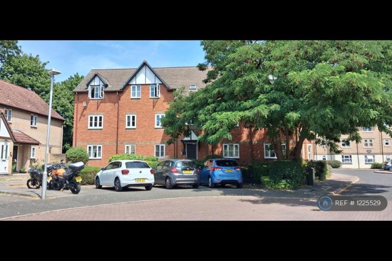 Flat Rembrandt Way in Reading