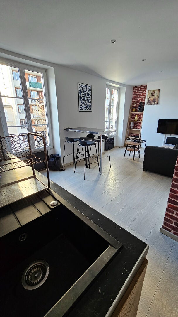 Appartement Allée d'Andrézieux à Paris