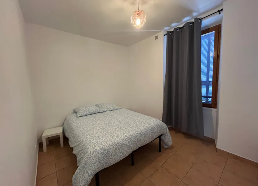Appartement Rue Pierre Victor Peyron à Carqueiranne