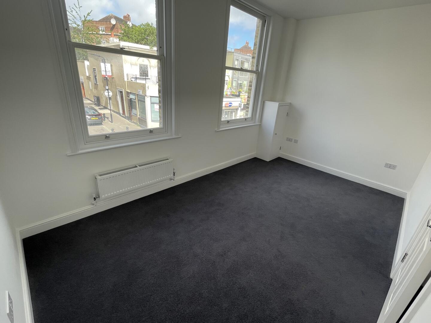 Flat Well Street in Greater London