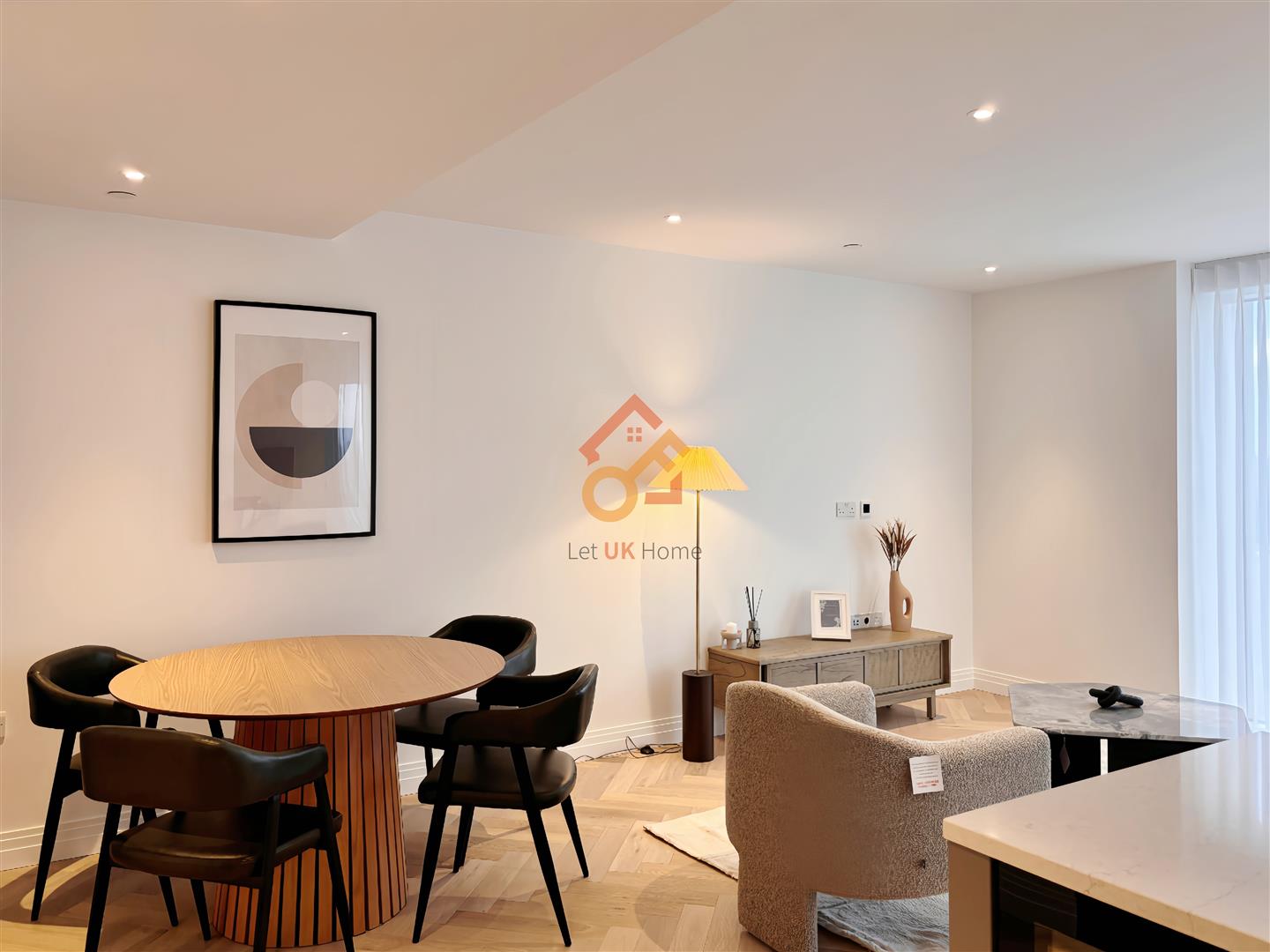 Flat Bridgewater Road in London