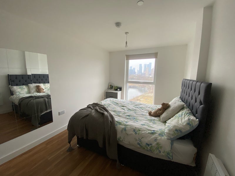 Room Pomona Strand in Trafford