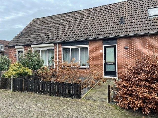 Huis De Fuut 19 in Almelo
