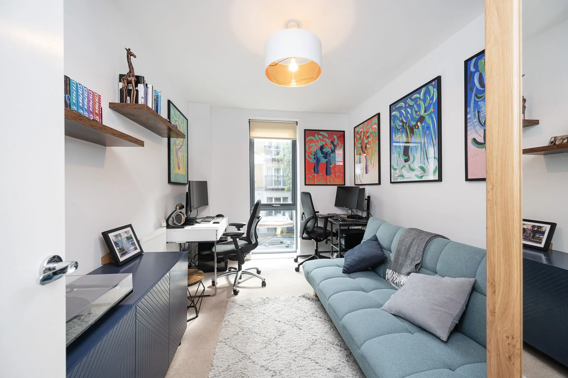 Flat Ben Jonson Road in Greater London
